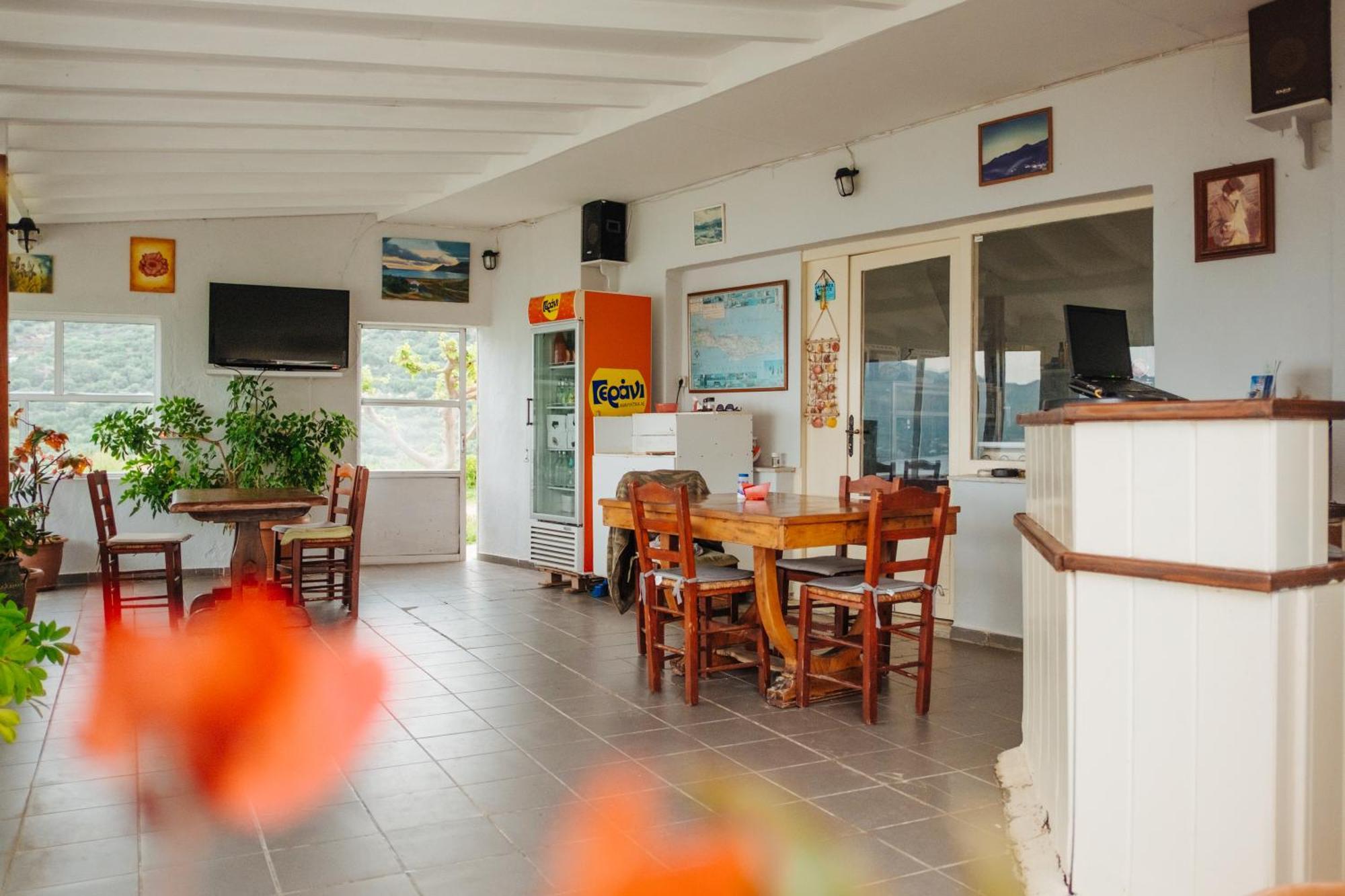 Finikas Apartments Plakias Bagian luar foto