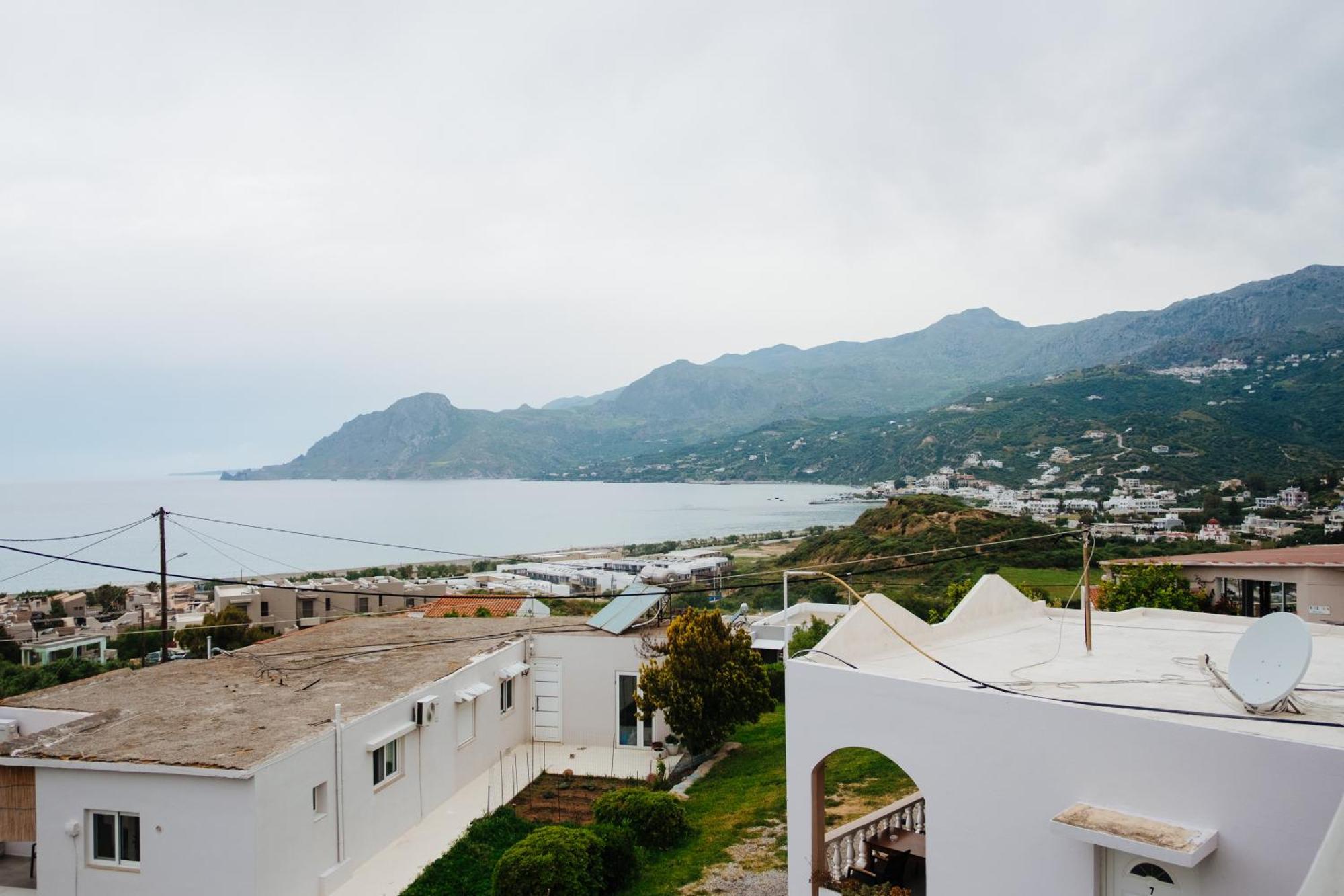 Finikas Apartments Plakias Bagian luar foto